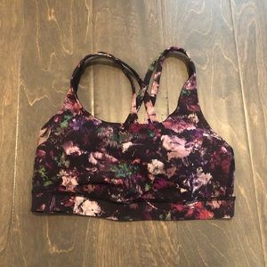 Lululemon bra size 6